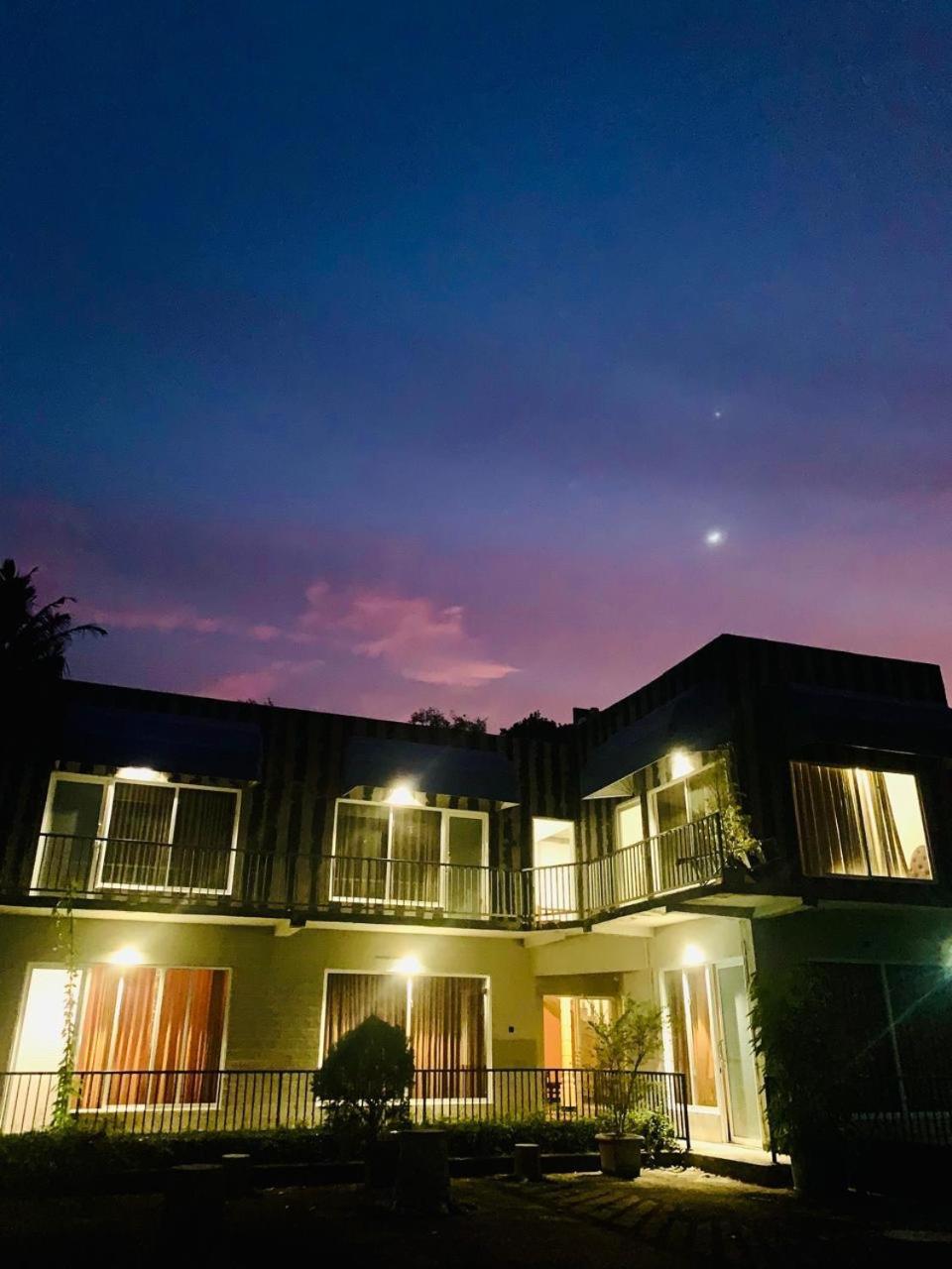 Ruwan Villa อาฮานกามา ภายนอก รูปภาพ